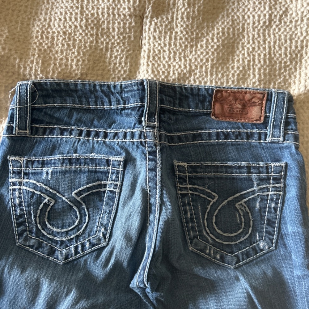 Jeans - Picture 3 of 4
